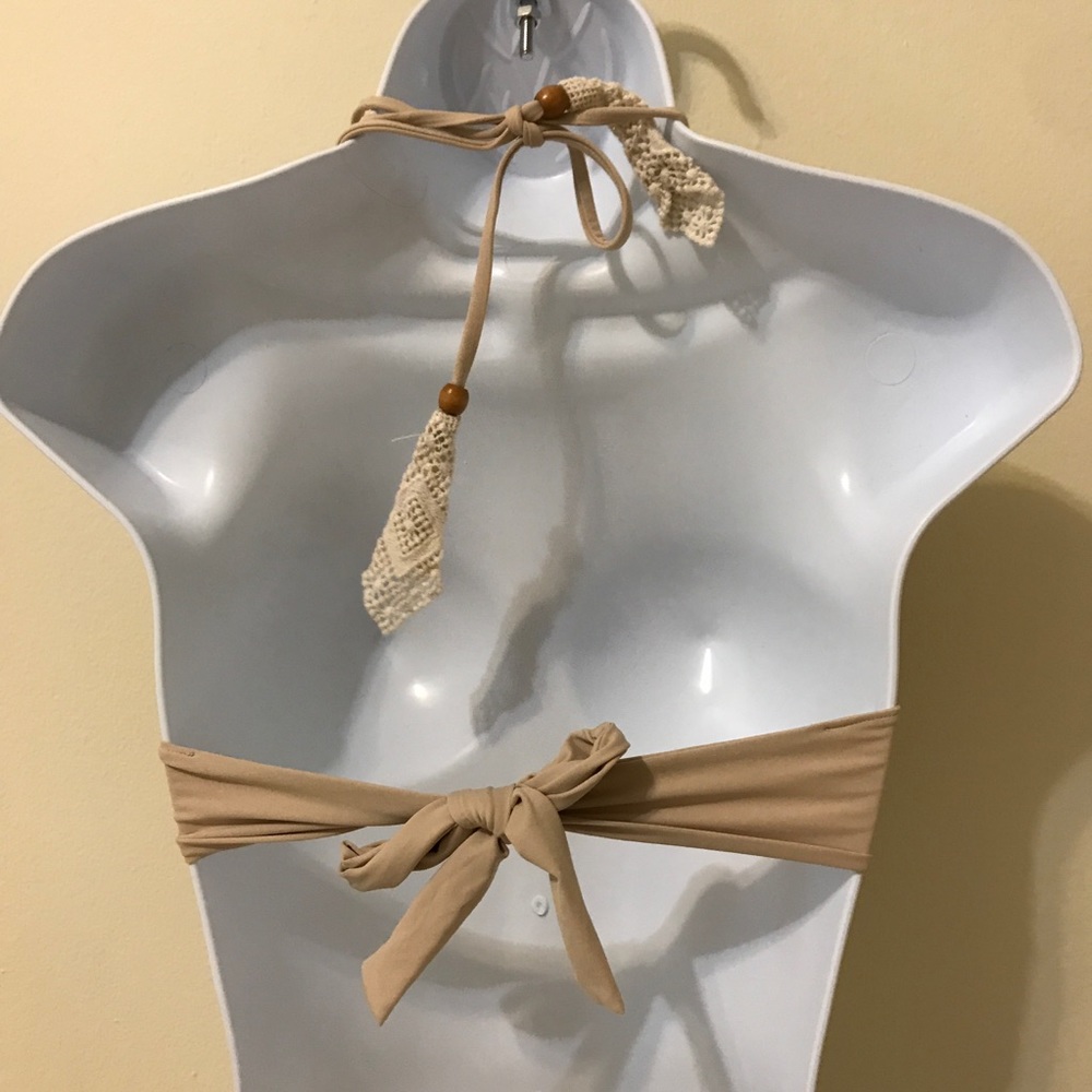 Becca Rebecca Virtue Nude Crochet Boho Bikini Top - Picture 3 of 8